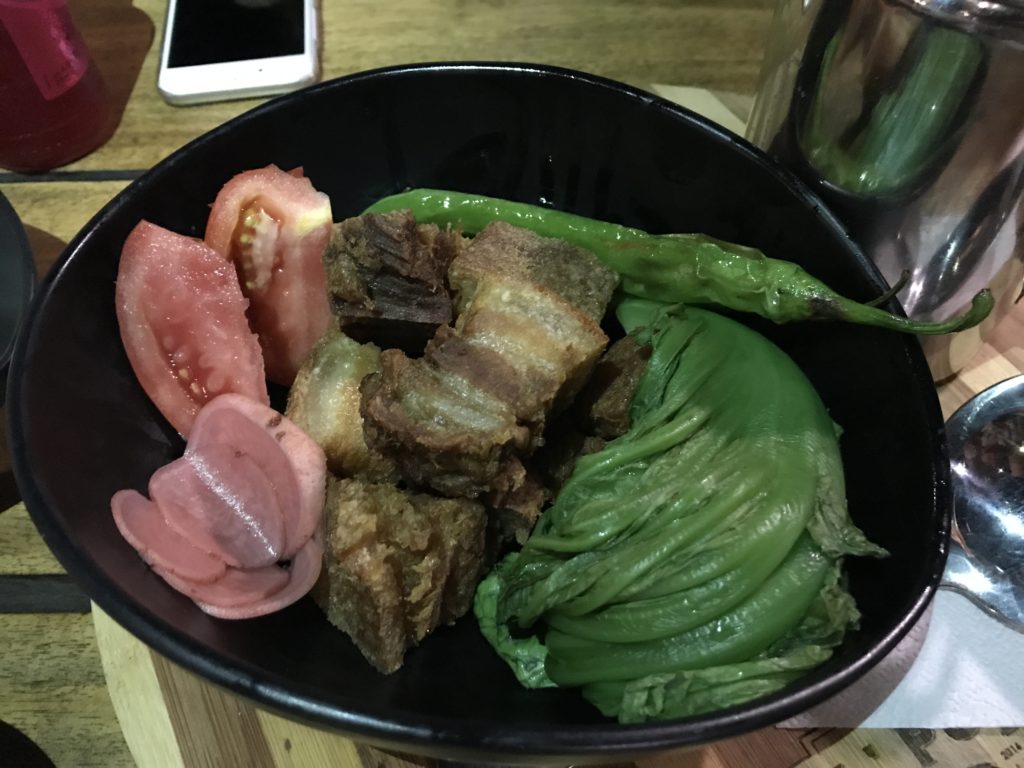 where to eat in san juan ol pub restobar