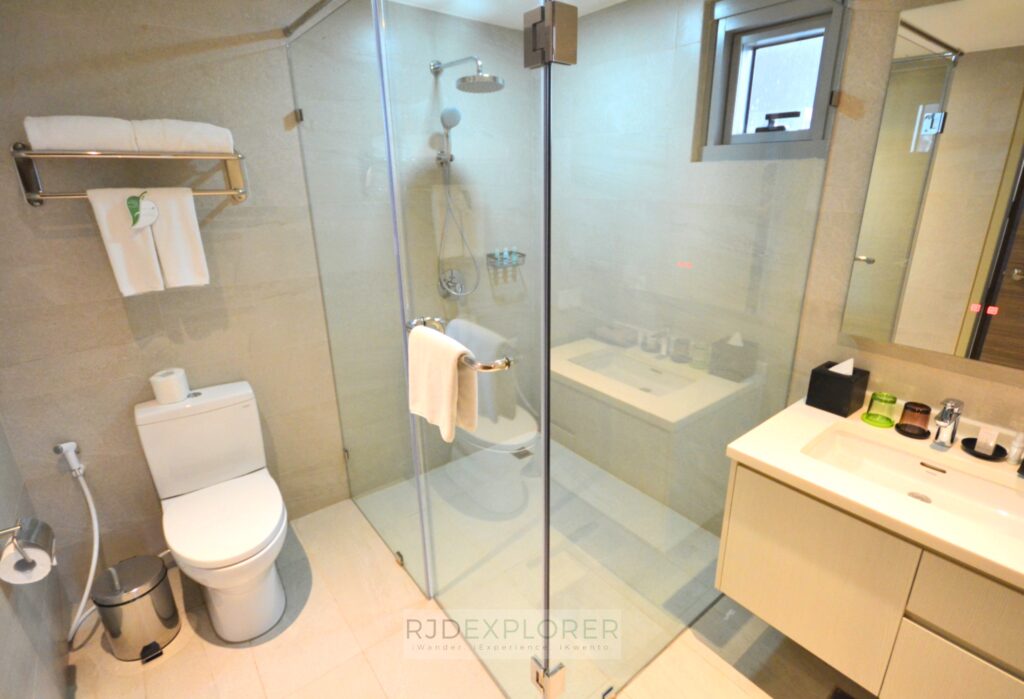 citadines millennium ortigas bathroom