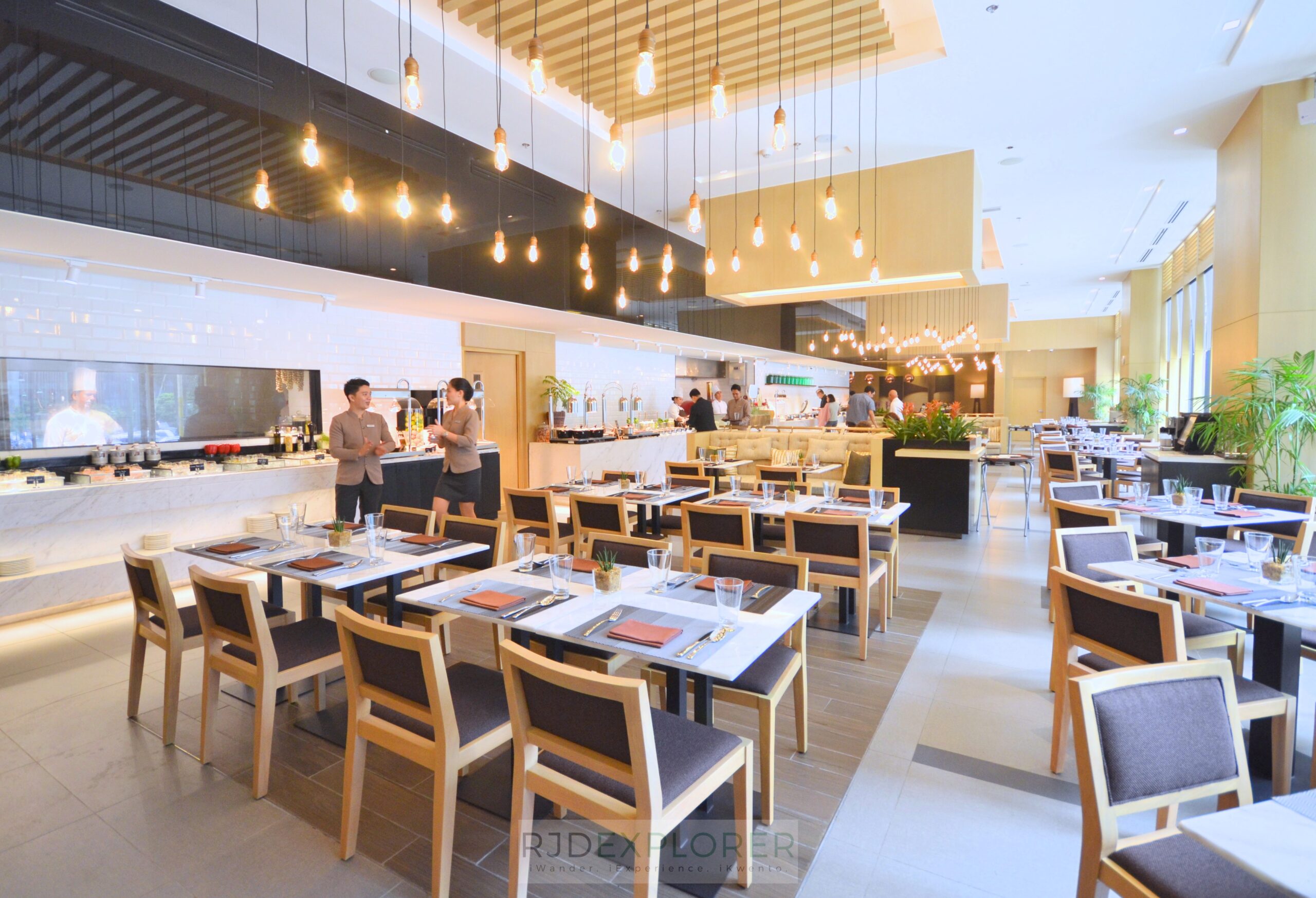 AllNew Daily Lunch Buffet at Seda Hotel BGC Misto iWander