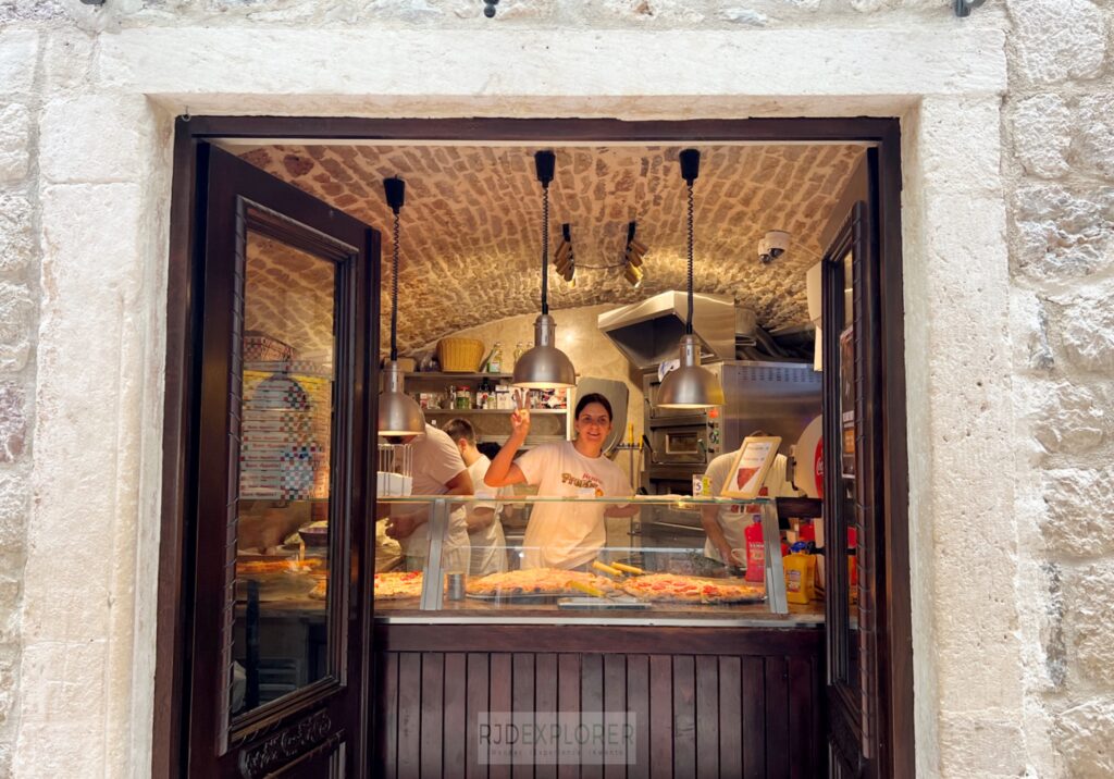 where to eat in kotor PIZZERIA PRONTO