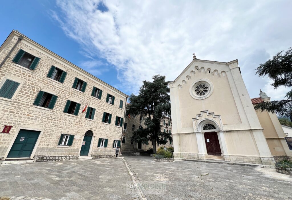 saint jeronim square