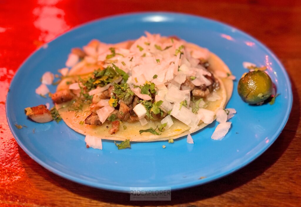 western flavors where to eat in poblacion El chupacabra