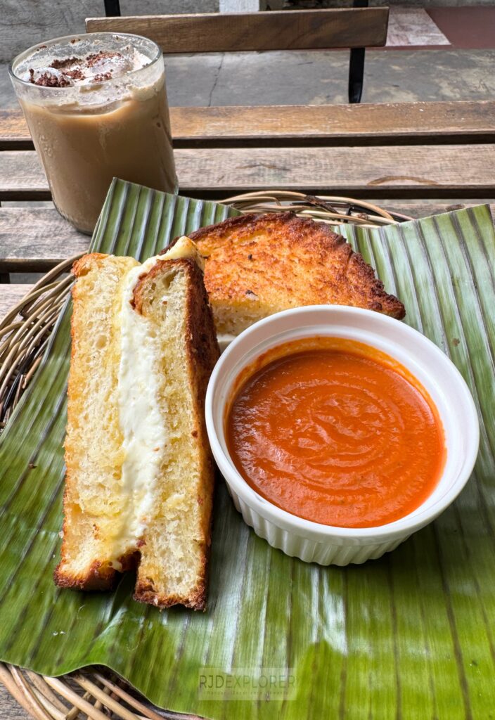where to eat in poblacion annex house