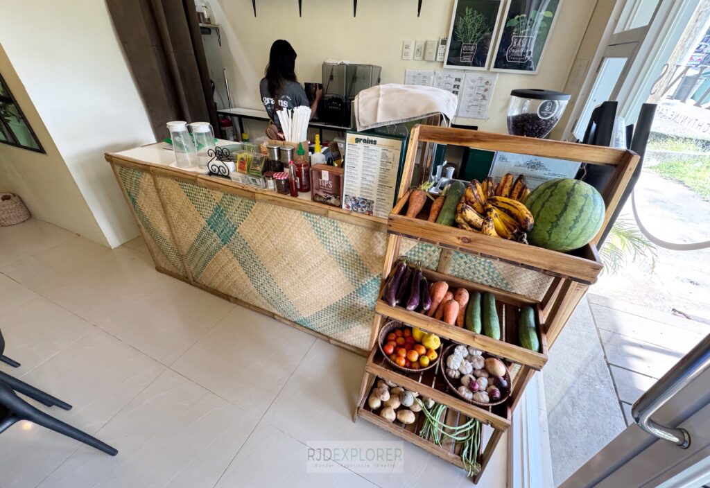 vegan resto in palawan