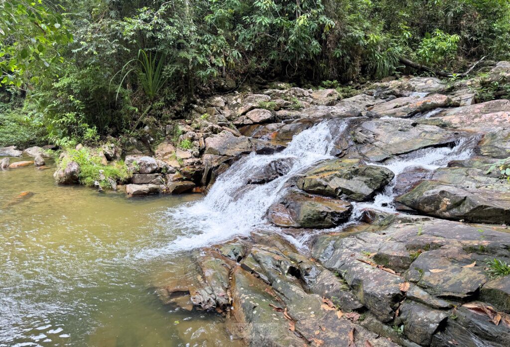 bigaho falls lower tier san vicente palawan