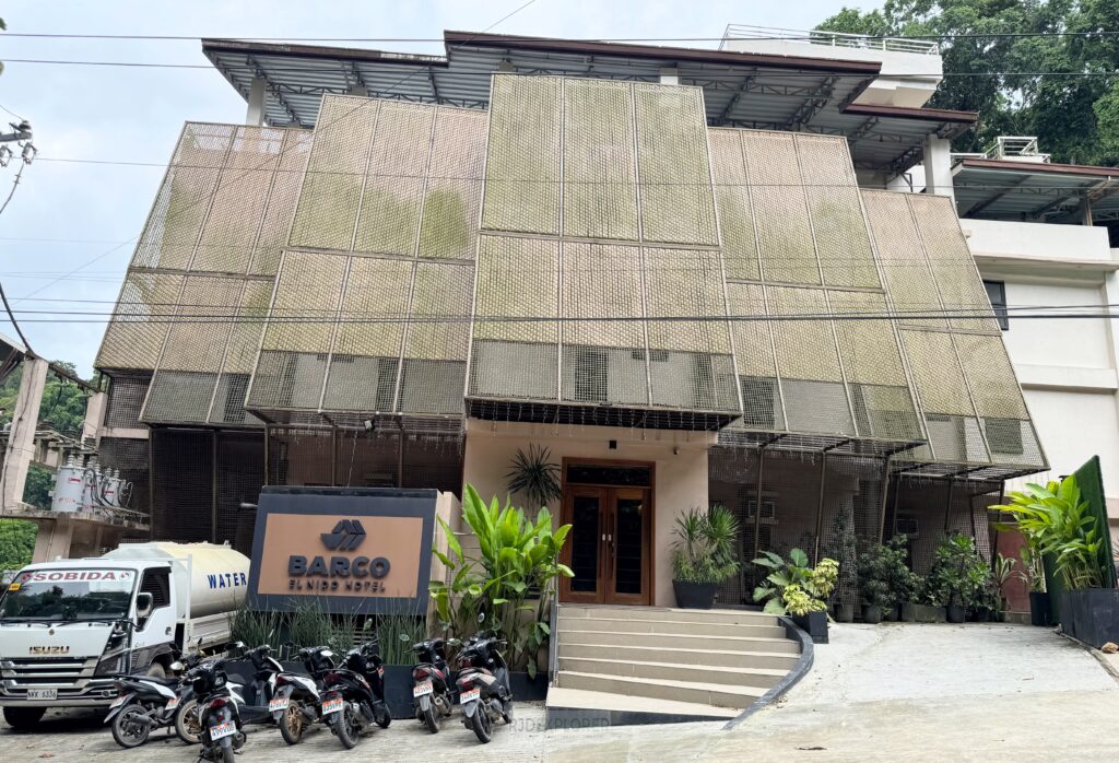 barco el nido hotel facade