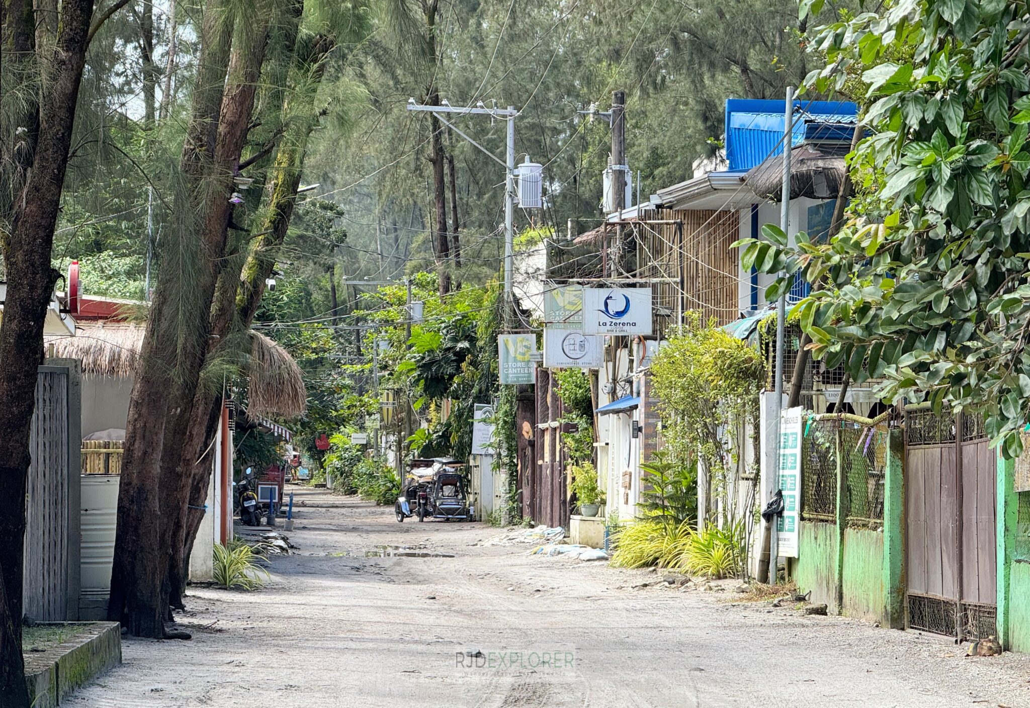 where to eat in liwliwa